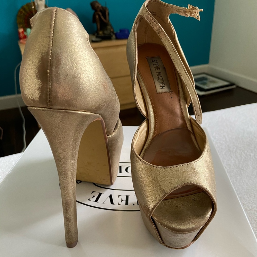 Steve Madden Platform Heels